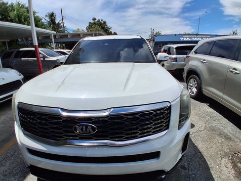 Used 2020 Kia Telluride S FWD image 7