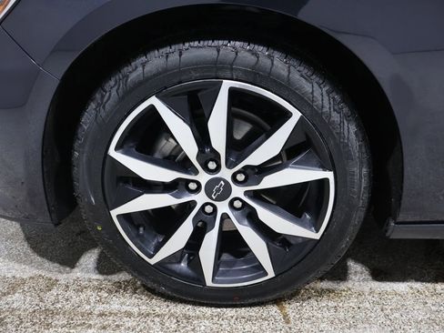 Used 2023 Chevrolet Malibu RS image 8