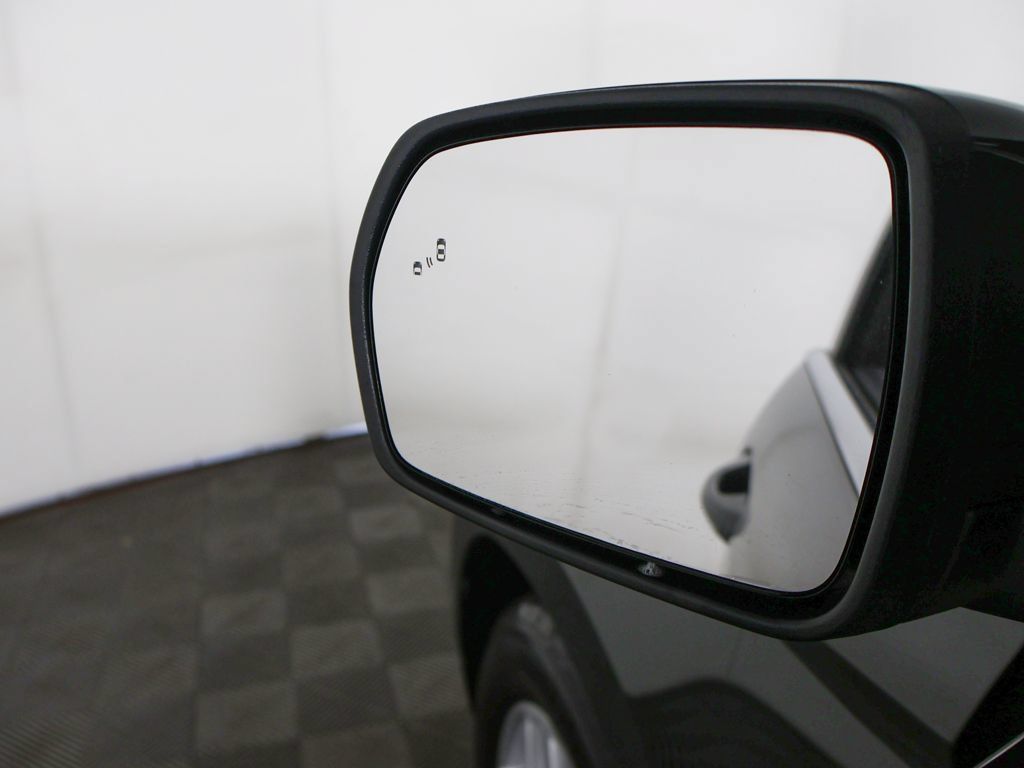 Used 2024 Ford Edge SEL w/ Convenience Package AWD/4WD image 34