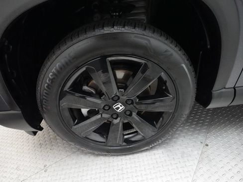 Used 2025 Honda Pilot Black Edition image 28