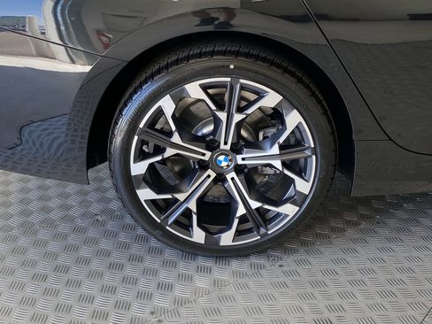 Used 2025 BMW 330i xDrive 330i xDrive w/ Premium Package image 10