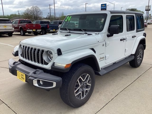 Used 2024 Jeep Wrangler Unlimited Sahara AWD/4WD image 1