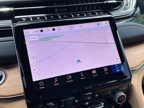 New 2025 Jeep Grand Cherokee Summit AWD/4WD image 29