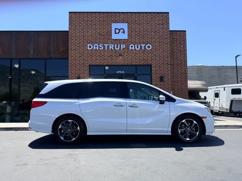 Used 2022 Honda Odyssey Elite image 9