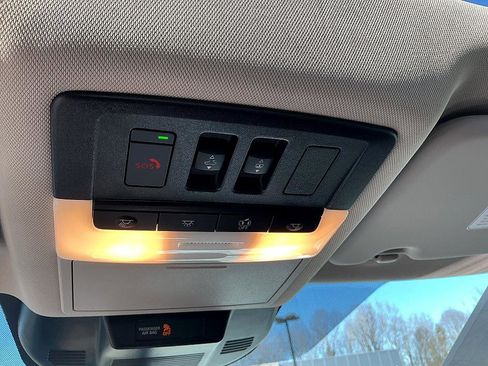 New 2026 Nissan Rogue SV image 15