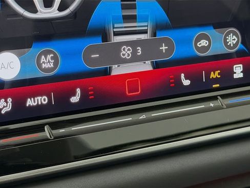 New 2026 Volkswagen Tiguan SE image 20