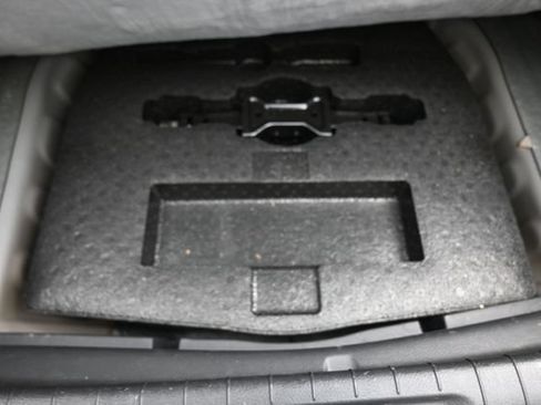 Used 2014 Nissan Altima 2.5 SV FWD image 12