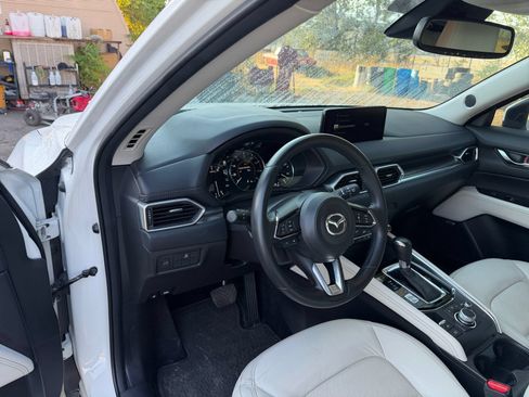 Used 2022 MAZDA CX-5 AWD 2.5 S w/ Premium Package image 18