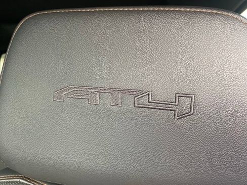 Used 2021 GMC Sierra 1500 AT4 w/ Technology Package AWD/4WD image 20
