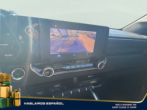 Used 2024 Chevrolet Colorado W/T w/ Advanced Trailering Package image 17