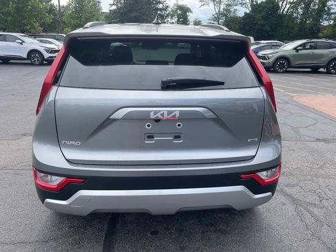 New 2026 Kia Niro LX FWD image 3