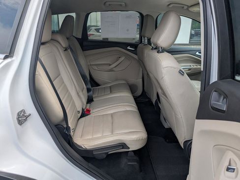 Used 2019 Ford Escape SEL AWD/4WD image 12
