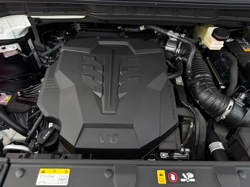 New 2026 Kia Carnival FWD image 35