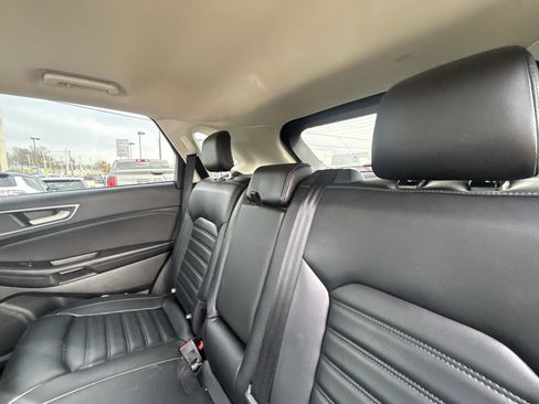 Used 2023 Ford Edge SEL image 29