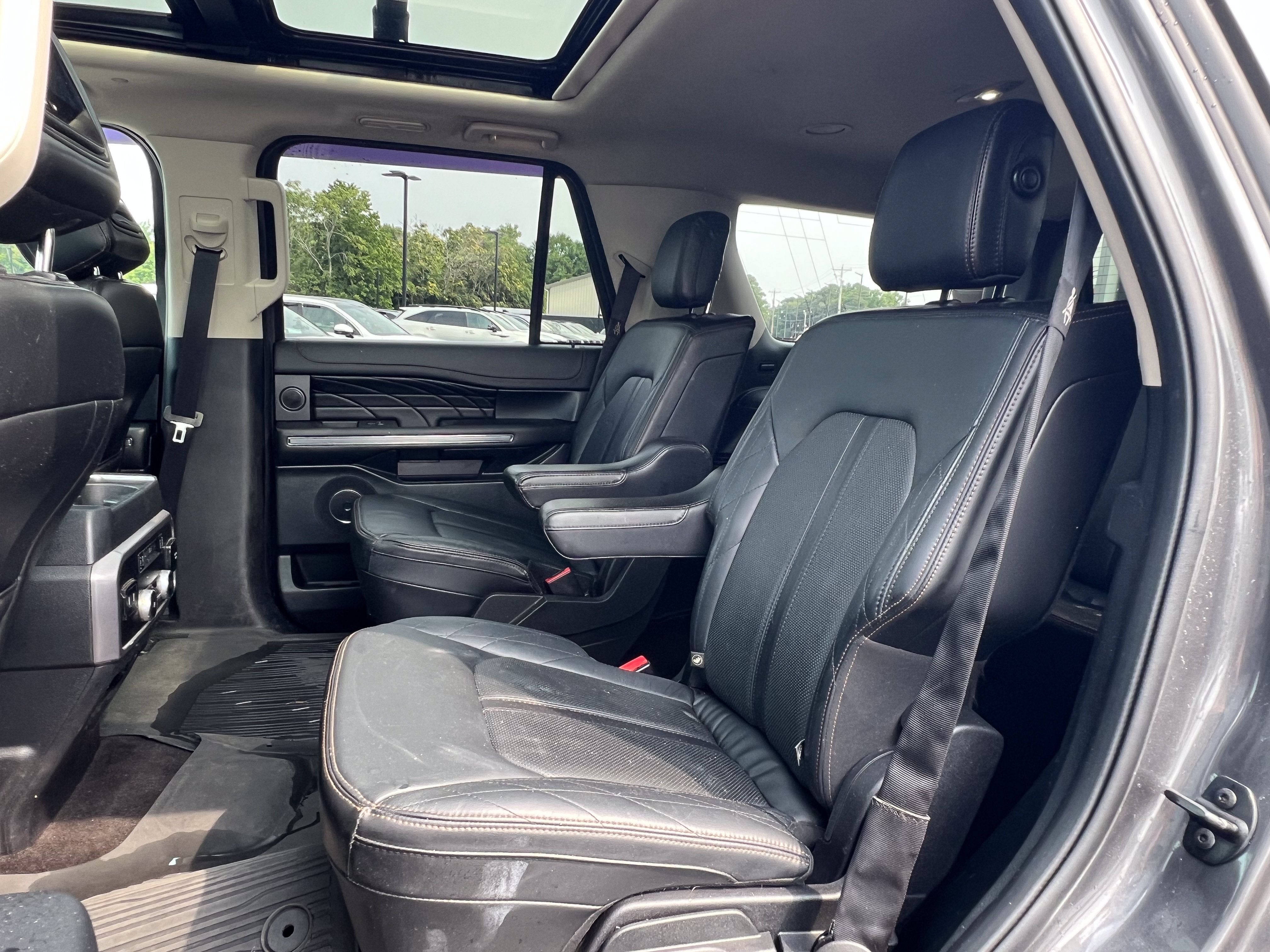 Used 2020 Ford Expedition Platinum AWD/4WD image 26