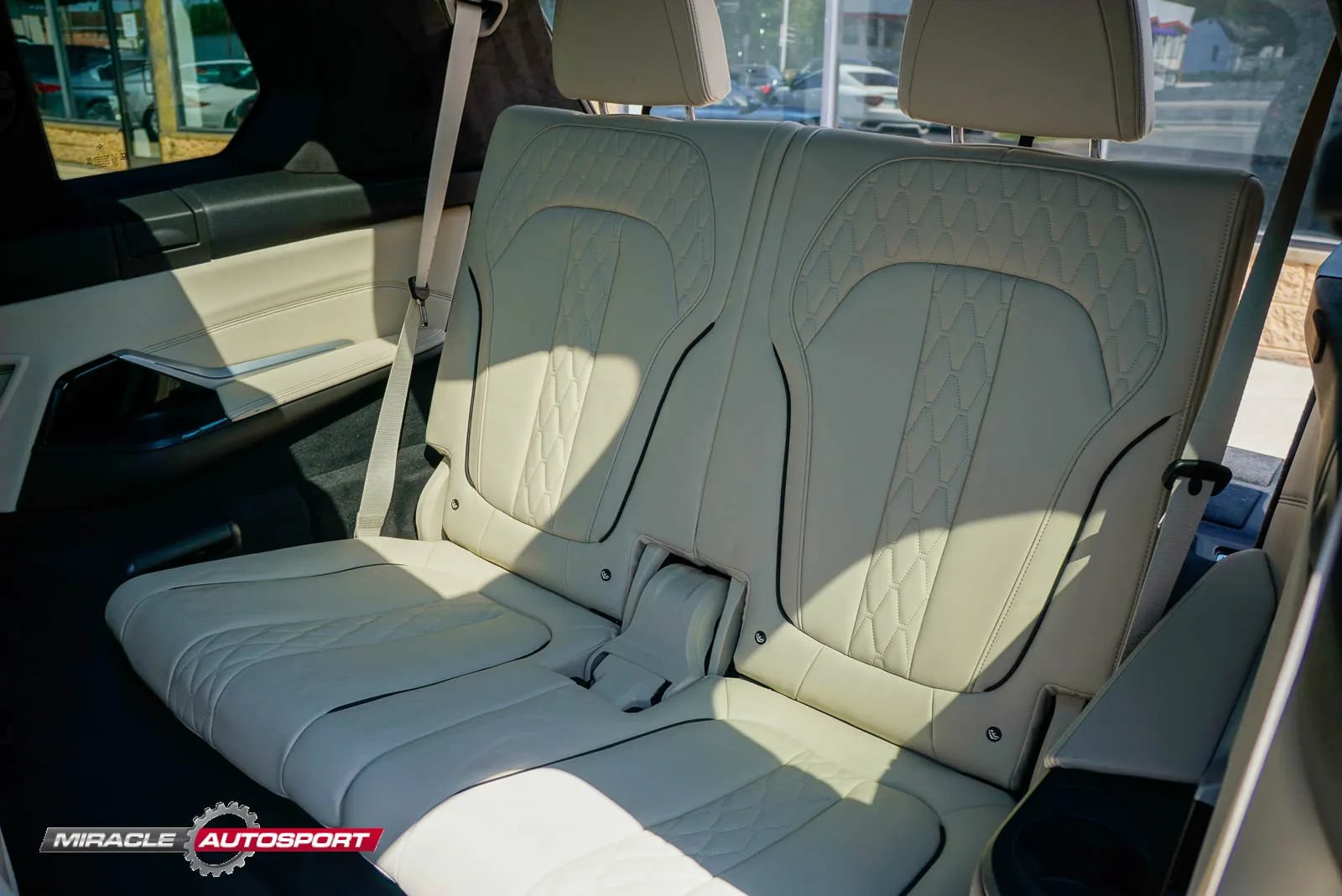 Used 2022 BMW X7 M50i AWD/4WD image 27