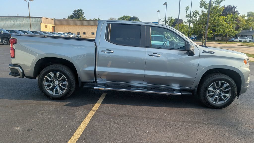 New 2026 Chevrolet Silverado 1500 RST w/ Safety Package AWD/4WD image 8