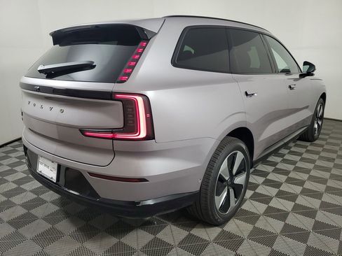 New 2026 Volvo EX90 Plus RWD image 6