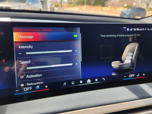 Used 2024 BMW iX xDrive50 w/ Premium Package image 24