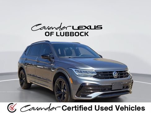 Used 2024 Volkswagen Tiguan SE R-Line AWD/4WD image 1