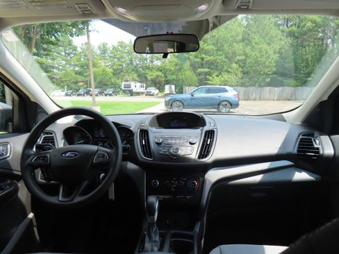 Used 2019 Ford Escape S FWD image 24