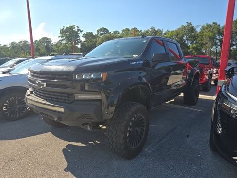 Used 2019 Chevrolet Silverado 1500 RST w/ All-Star Edition AWD/4WD image 2