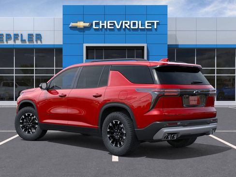 New 2026 Chevrolet Traverse Z71 image 3