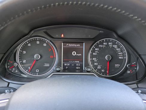 Used 2017 Audi Q5 2.0T Premium Plus w/ Technology Package image 25