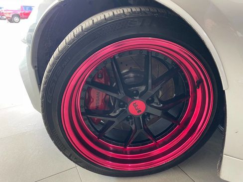 Used 2018 Nissan 370Z NISMO image 10