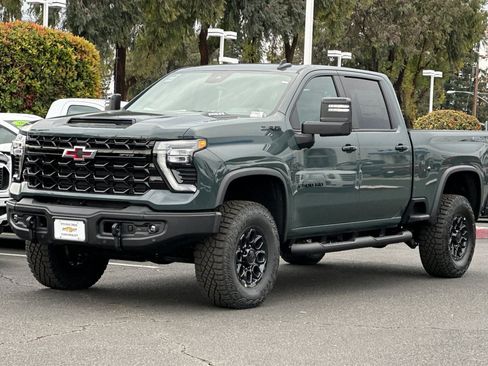 New 2026 Chevrolet Silverado 2500 ZR2 w/ ZR2 Bison Edition image 8