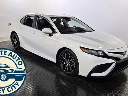 Used 2024 Toyota Camry SE