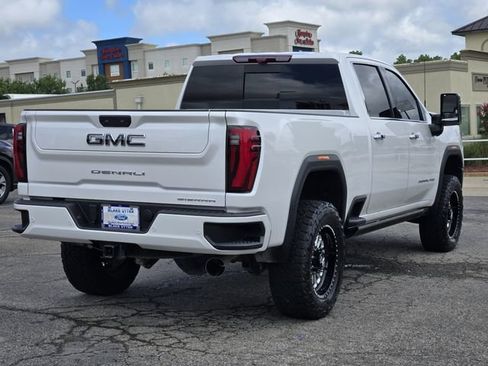 Used 2024 GMC Sierra 2500 Denali Ultimate AWD/4WD image 7