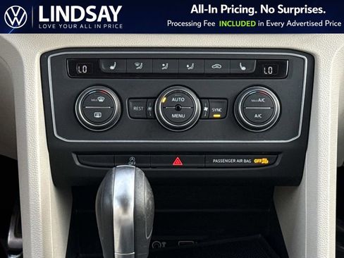 Used 2018 Volkswagen Atlas SE w/ R-Line Package image 16