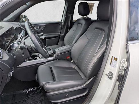 Used 2023 Mercedes-Benz GLB 250 image 15