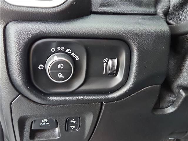 Used 2020 RAM 1500 Lone Star RWD image 25