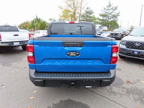 New 2025 Ford Maverick XLT w/ XLT Luxury Package image 5