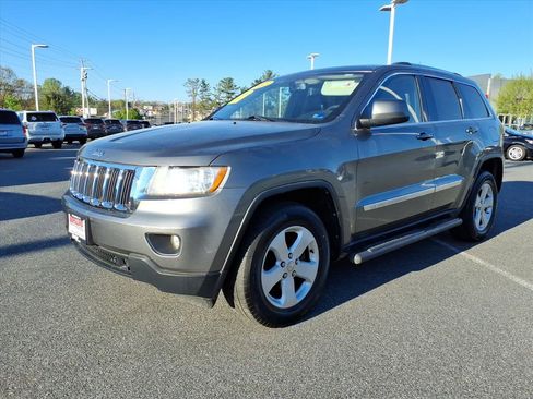 Used 2013 Jeep Grand Cherokee Laredo image 14