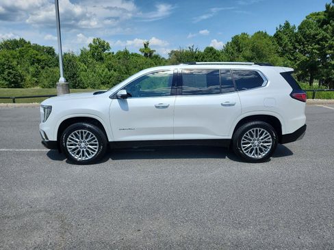 Certified 2024 GMC Acadia Denali w/ Super Cruise Package FWD image 2