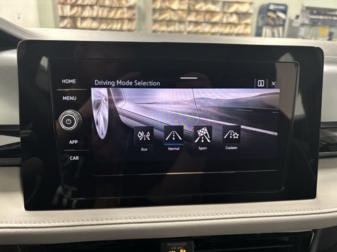 New 2025 Volkswagen Taos S image 19