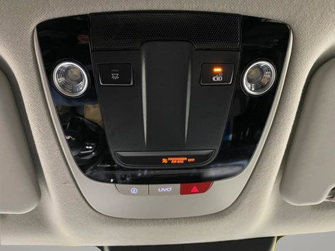 Used 2022 Kia Seltos Nightfall Edition image 17