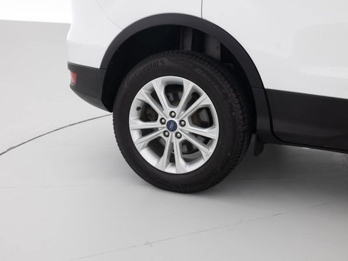 Used 2017 Ford Escape SE AWD/4WD image 21