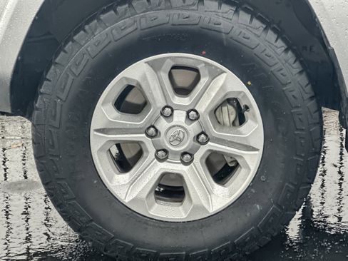 Used 2024 Toyota 4Runner SR5 image 26