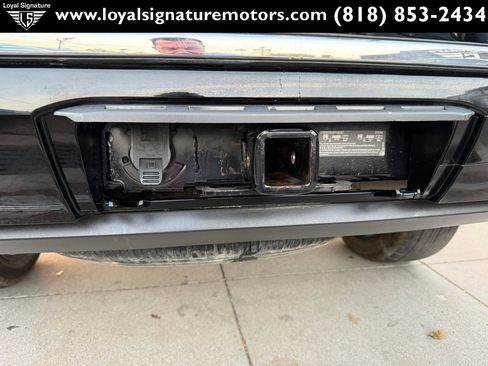 Used 2020 GMC Yukon Denali w/ Denali Ultimate Package image 15