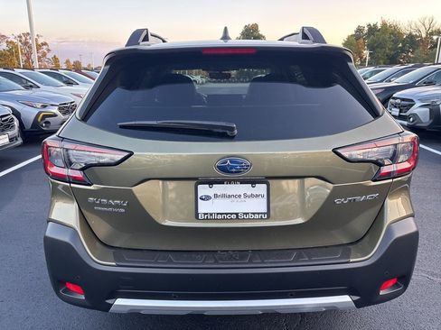 New 2025 Subaru Outback Limited image 8