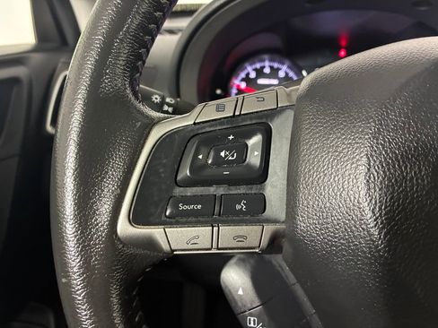 Used 2016 Subaru Forester 2.5i Touring w/ Eyesight & Navigation System image 11