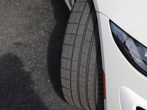 Used 2024 Jaguar F-TYPE R image 5