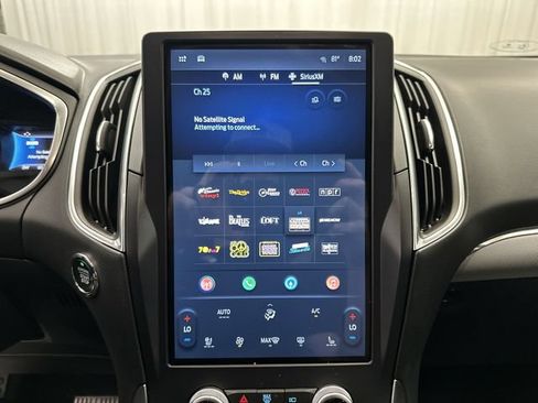 Used 2021 Ford Edge Titanium w/ Class II Trailer Tow Package AWD/4WD image 14