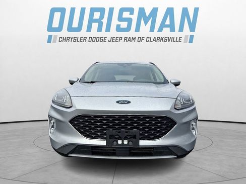 Used 2020 Ford Escape SEL image 2