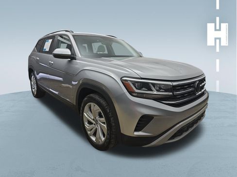 Used 2023 Volkswagen Atlas SE w/ Panoramic Sunroof Package FWD image 1