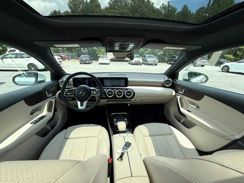 Used 2021 Mercedes-Benz A 220 A 220 image 7